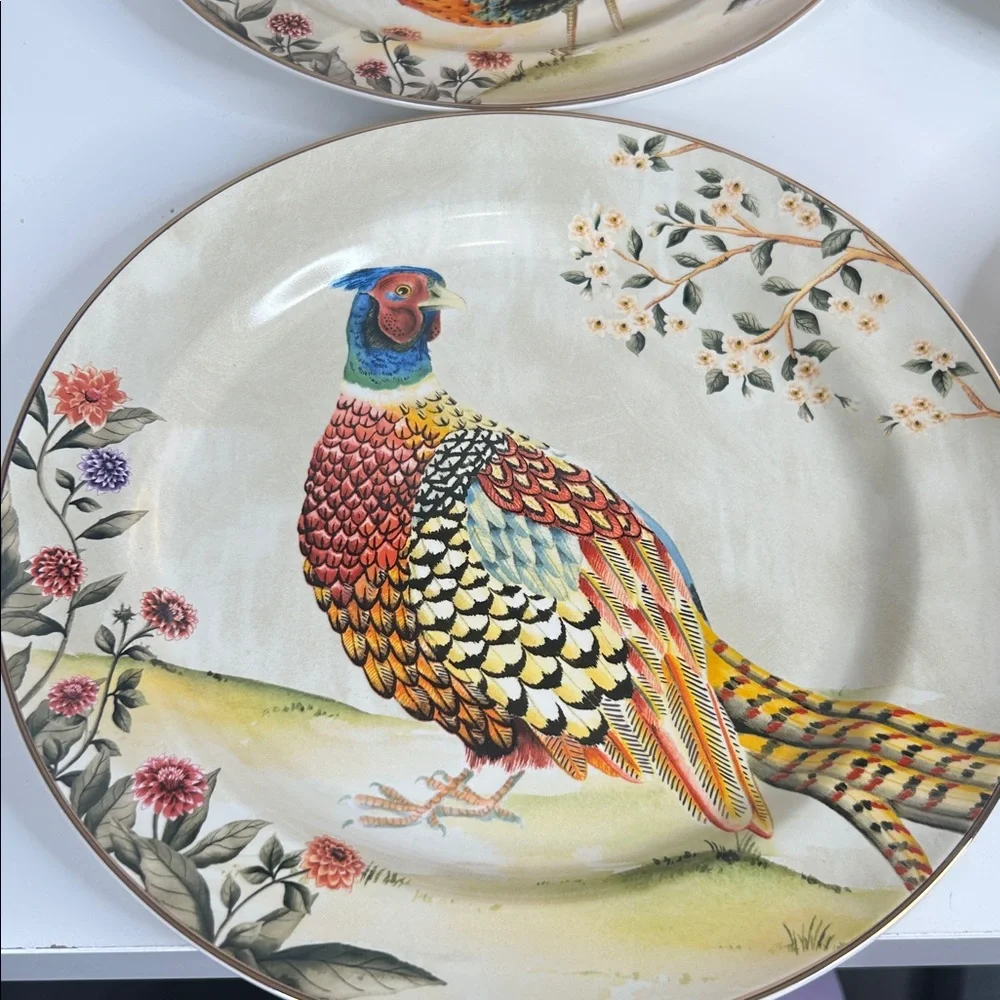 Pottery Barn Botanical Harvest Four Dinner Plates 10.75